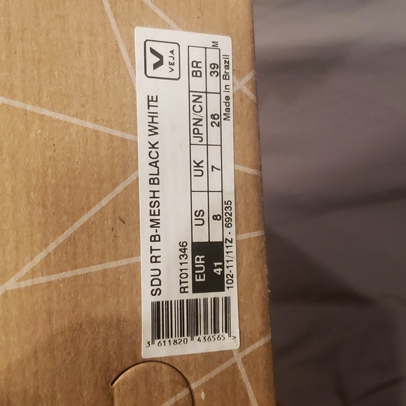 Veja shoes - Picture 2 of 2